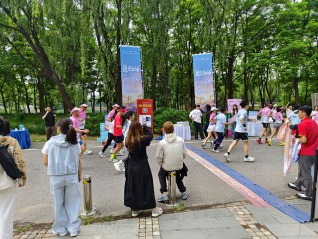 刘建宏:西班牙夺冠概率排在第二档,进攻两个翅膀断掉了很麻烦