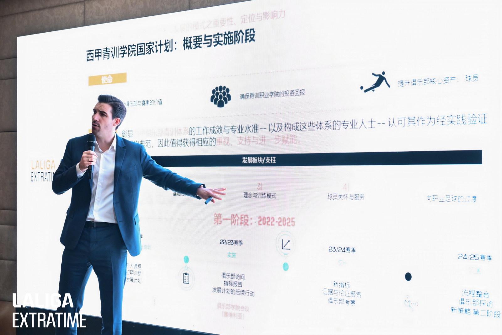 斯基拉:如果送走戴维尤文会追齐尔克泽,球员已表态愿意加盟